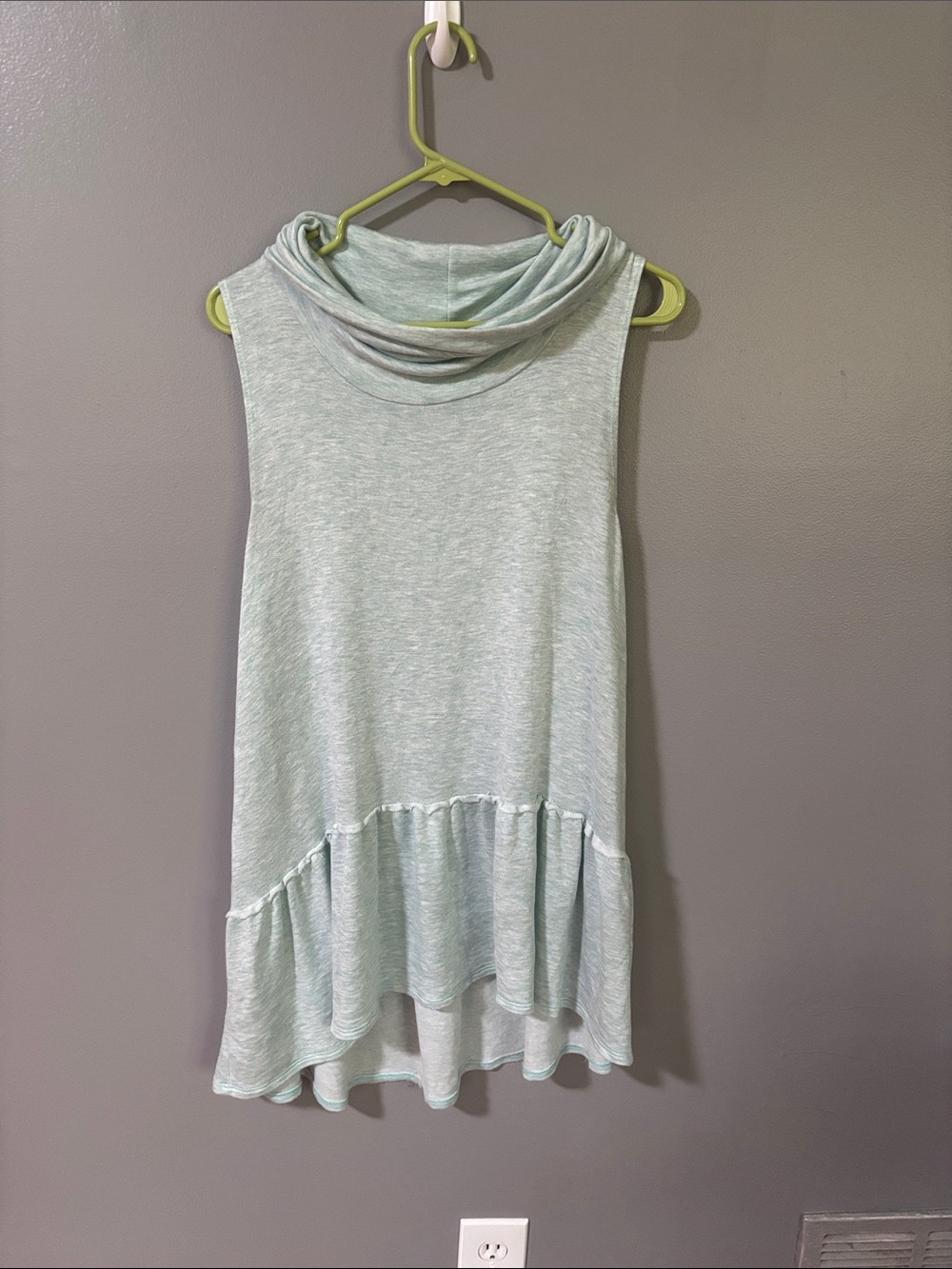 Medium blouse